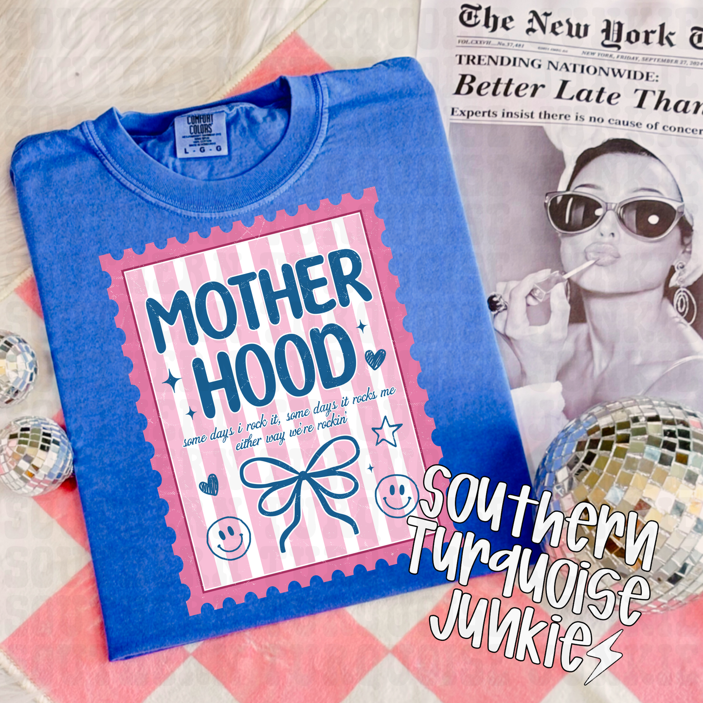 MOTHERHOOD TEE