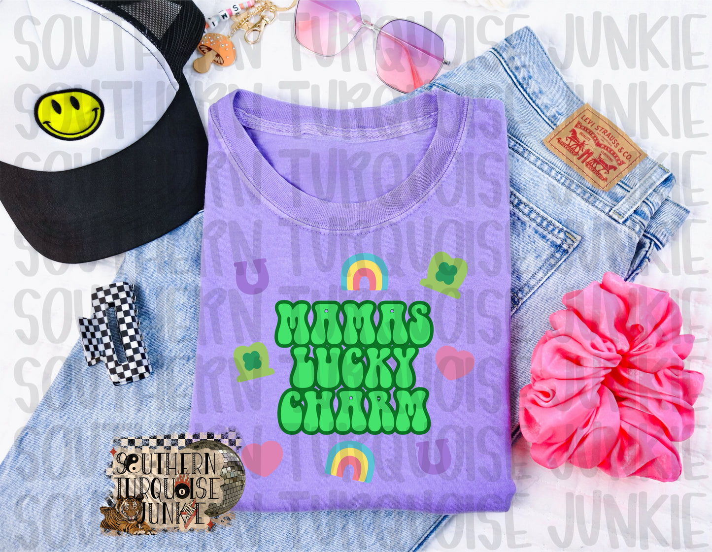 MAMAS LUCKY CHARM TEE