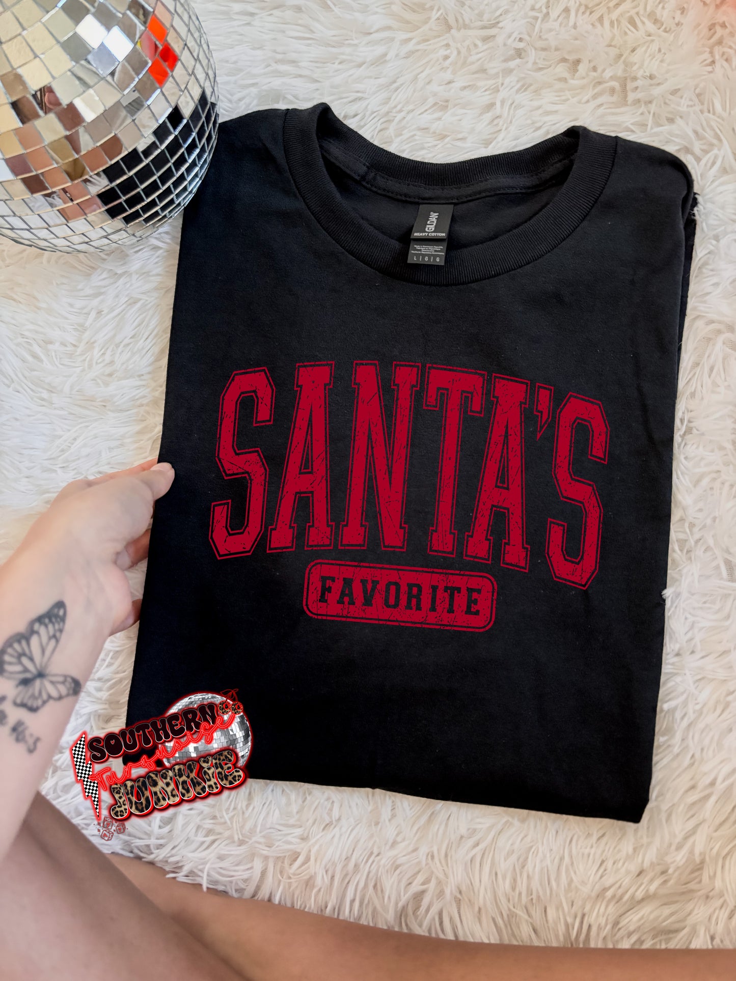 SANTAS FAVORITE TSHIRT