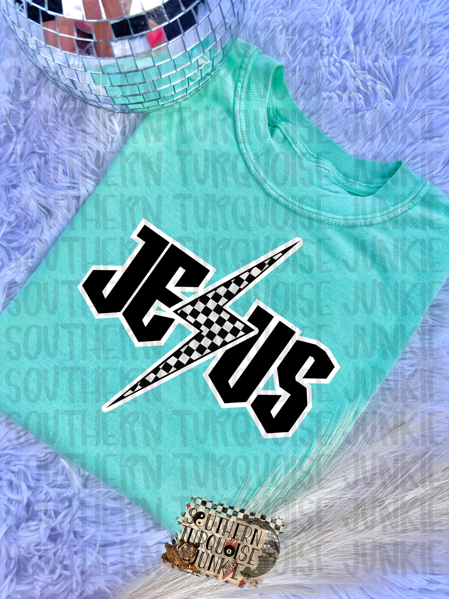 JESUS TEE