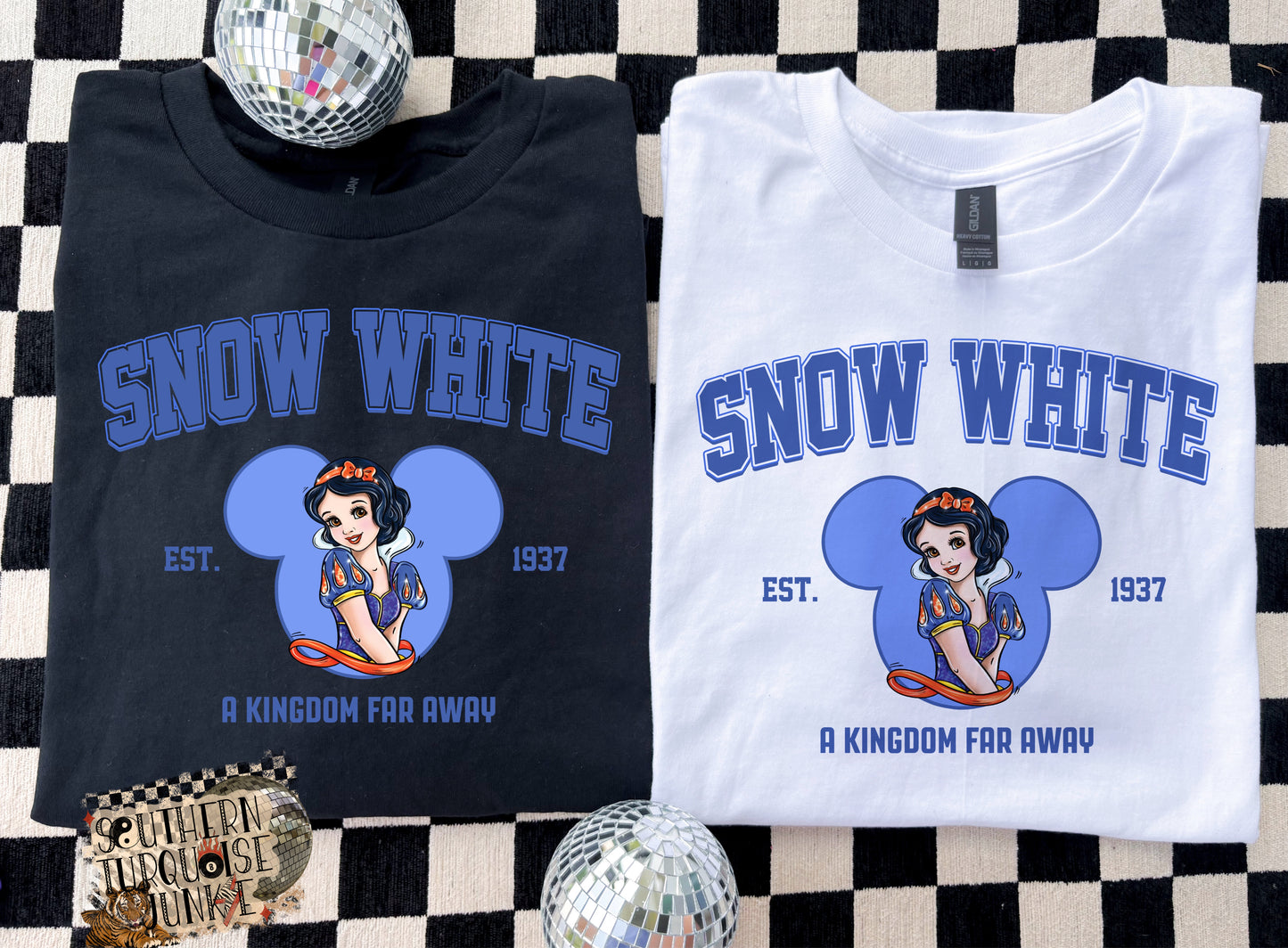SNOW WHITE TSHIRT