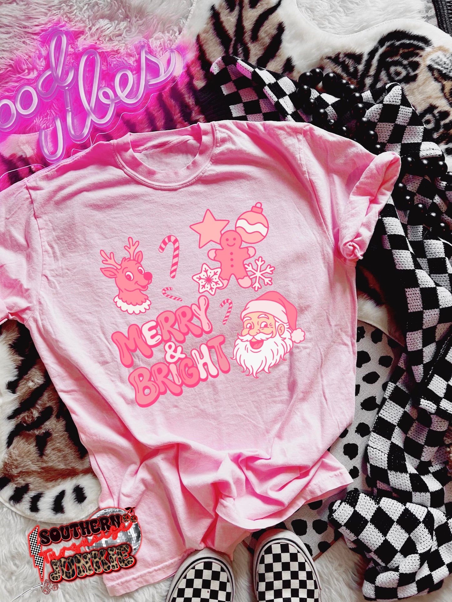 MERRY & BRIGHT TSHIRT